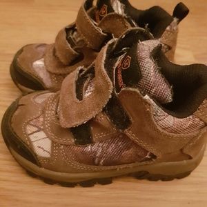 Boy Camo boots